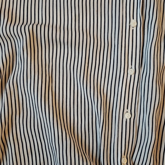 Zara button down blouse - Picture 3 of 5